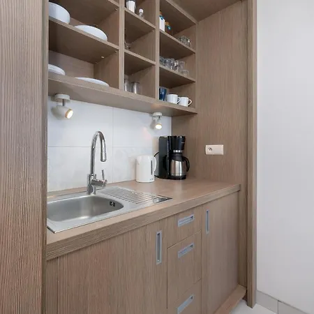 Baltic Plaza - By Jantar *